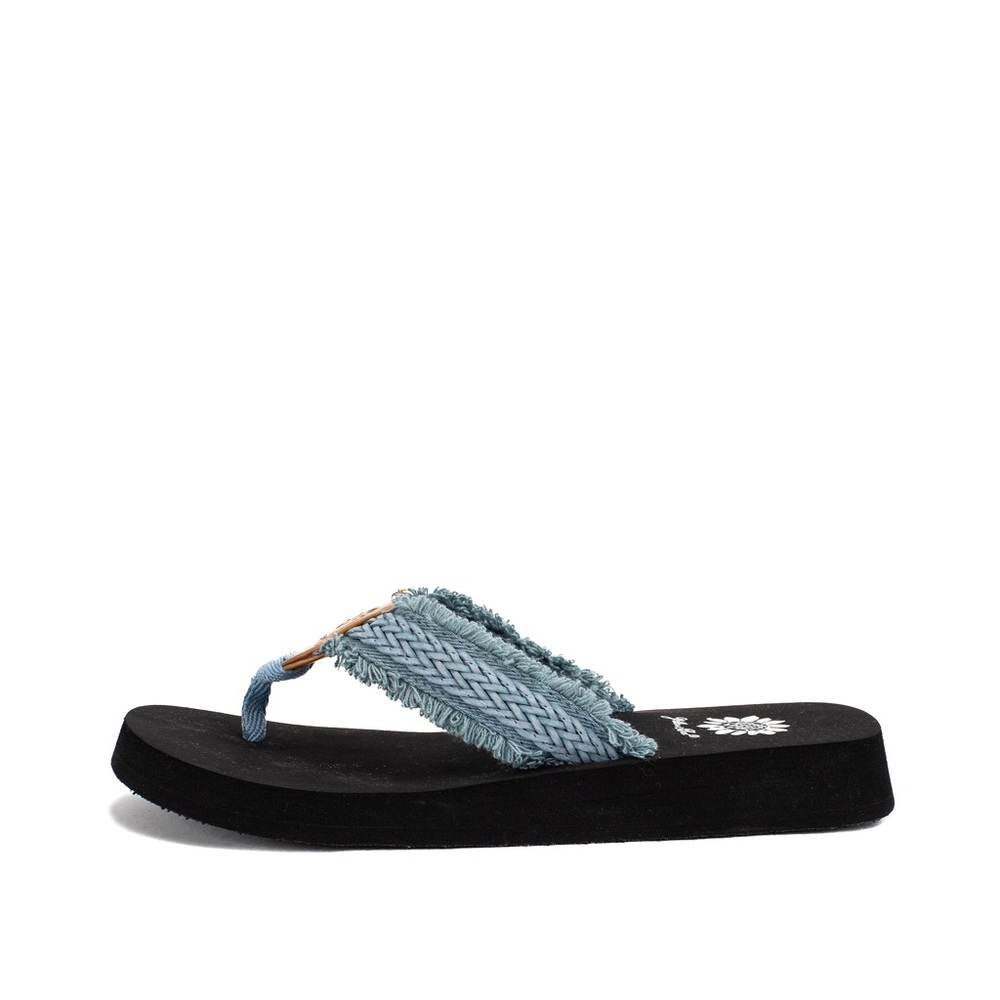 YELLOW BOX FLOPS FIANNI DEMIN FLIP FLOP  SANDALS NEW IN BOX MEDIUM WIDTH